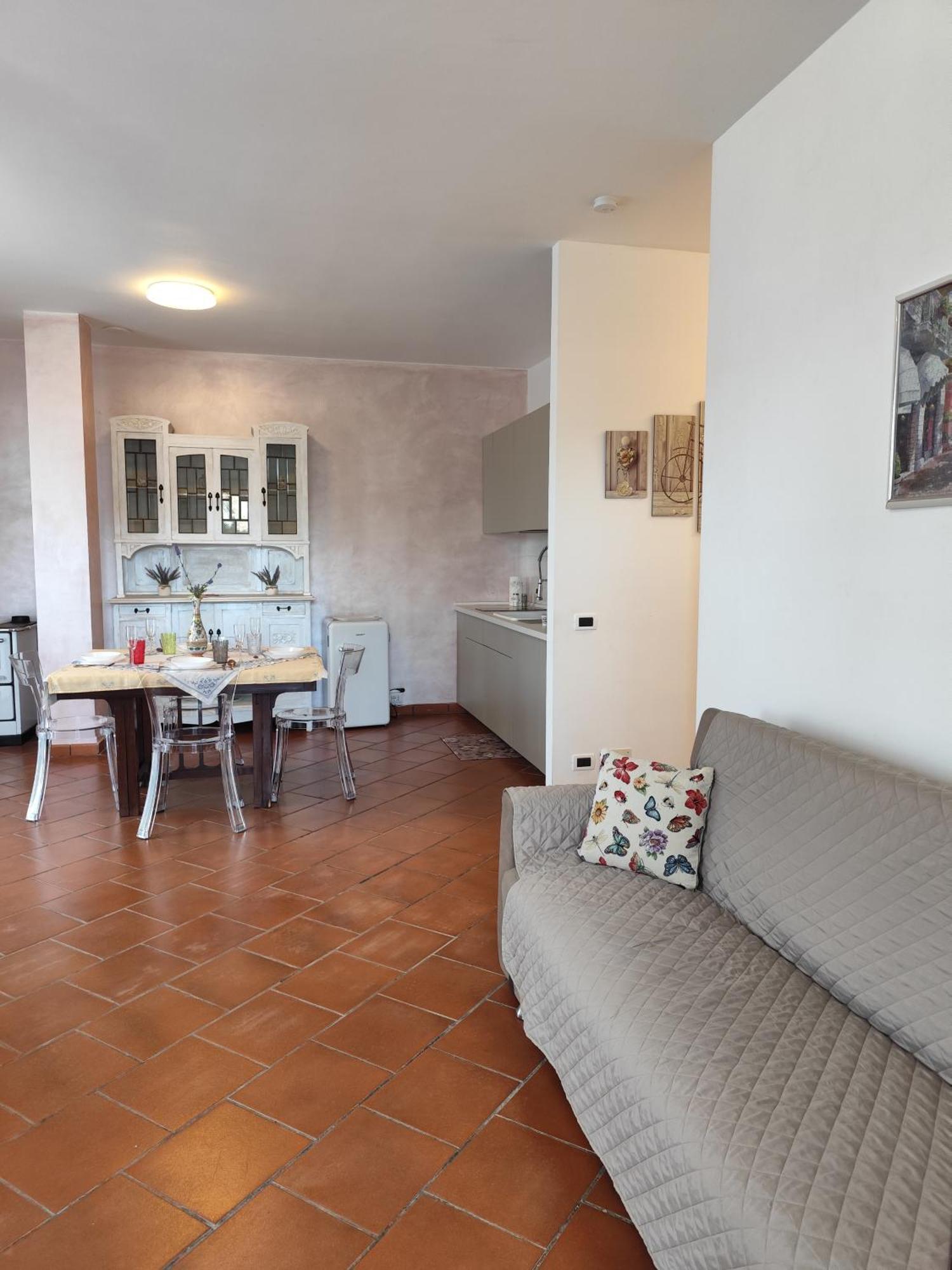 La Casa Di Giada, Appartamento In Villetta Con Aria Condizionata, Wi-Fi E Parcheggio Gratuito Poggi Exterior foto